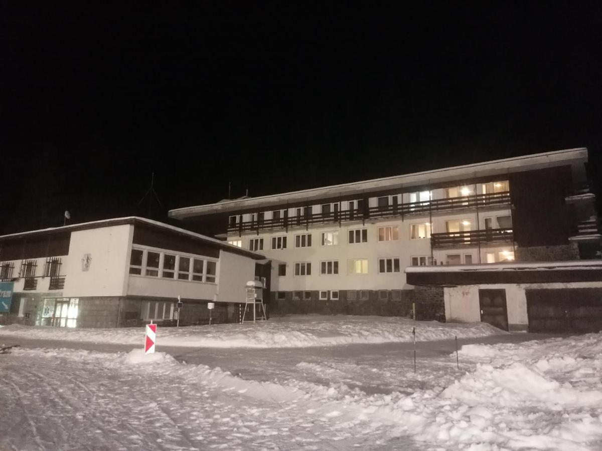 Chata - Dom Horskej Sluzby Jasna Деменівська Долина Екстер'єр фото